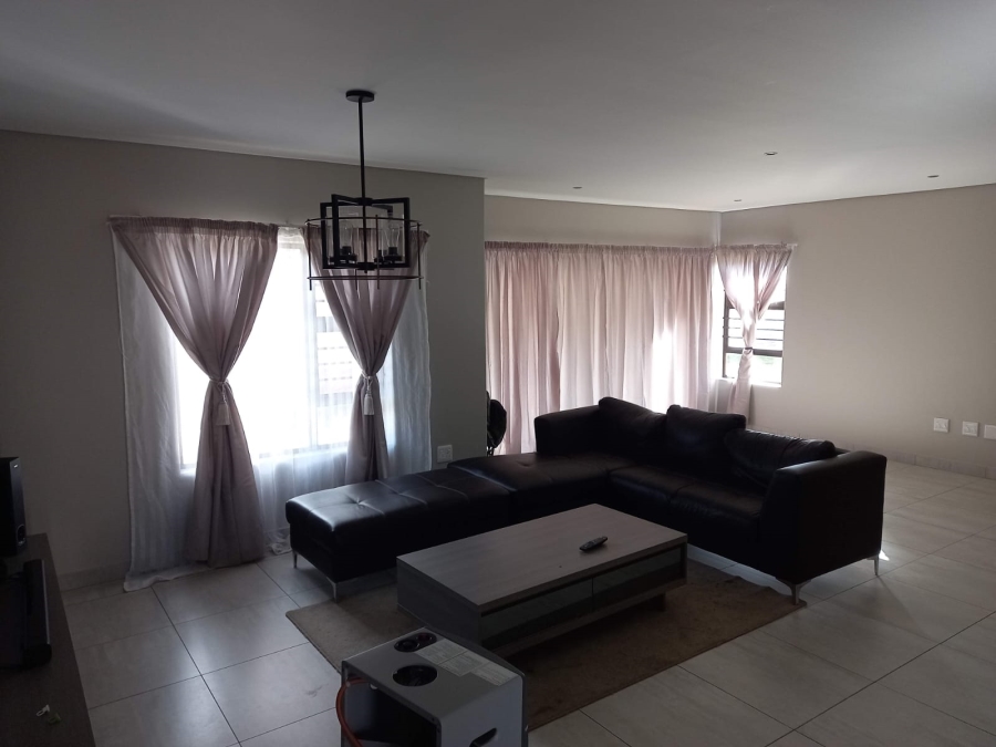 3 Bedroom Property for Sale in Hillside Free State